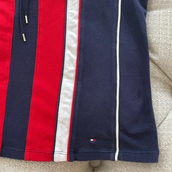 Vintage 1990’s Tommy Hilfiger XL navy, red and white racer back shirt - Picture 3 of 7
